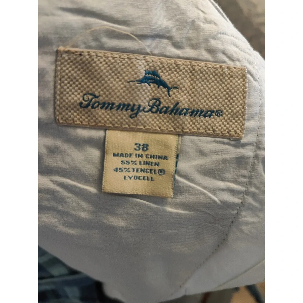TOMMY BAHAMA Plaid Blue Linen Blend Shorts Mens Size 38 Paradise Nation